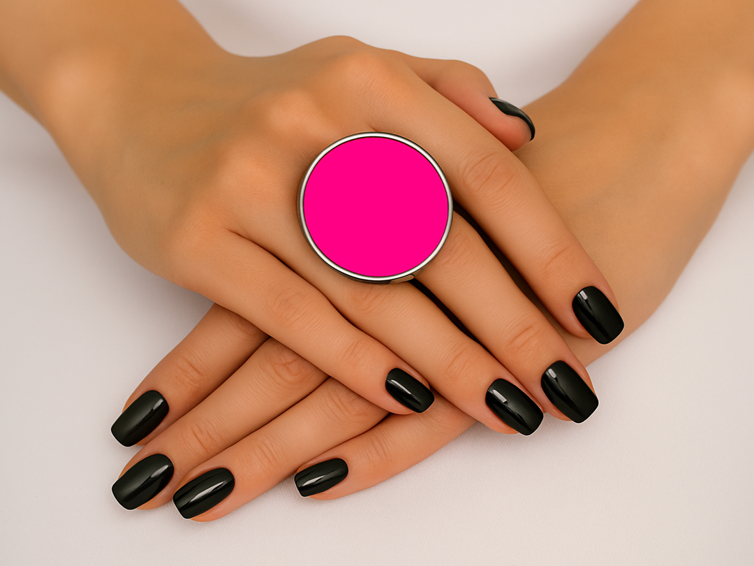 Colour-Filled Rings – A Celebration of Bold Design