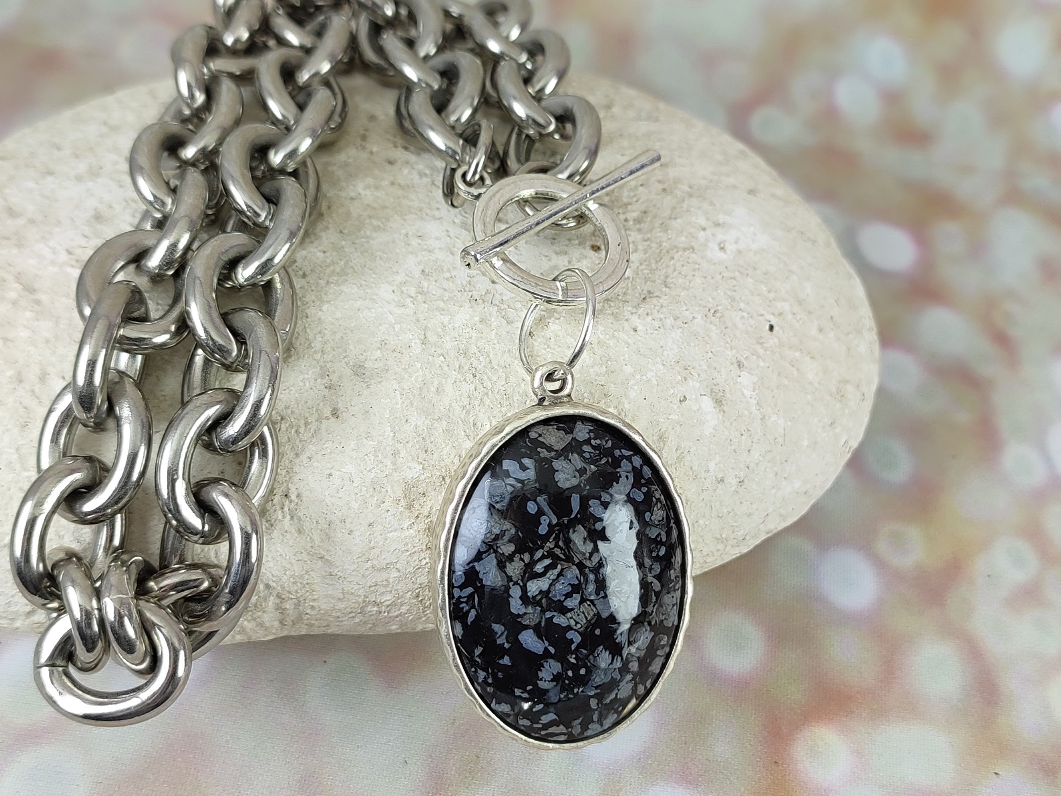 Inuit Secondary image