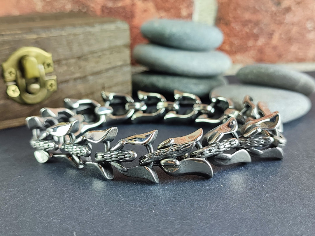 Drogon silver bracelet for bikers