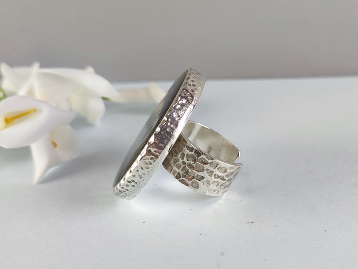 Capri Round Chunky Adjustable Ring Secondary image