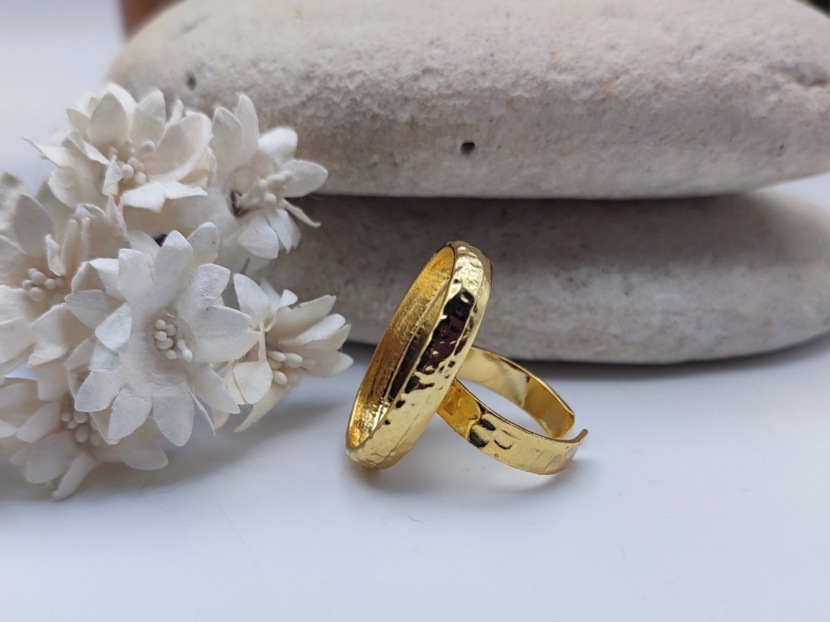 White Stone Gold Cocktail Statement Ring "Easton" - Corky & Stoner