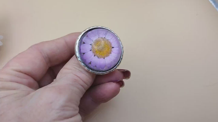 Handmade resin ring. Lilac flower ring Dried flower resin daisy ring Bubble Dome ring Purple ring Women's large round ring