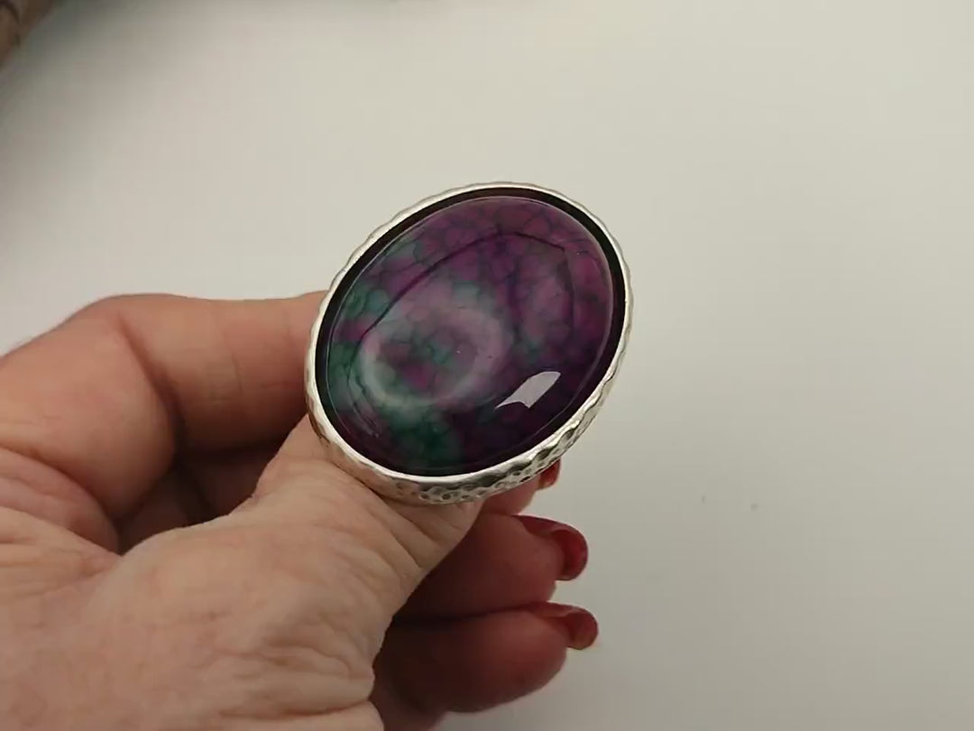 Unique purple and green veins Agate gemstone ring