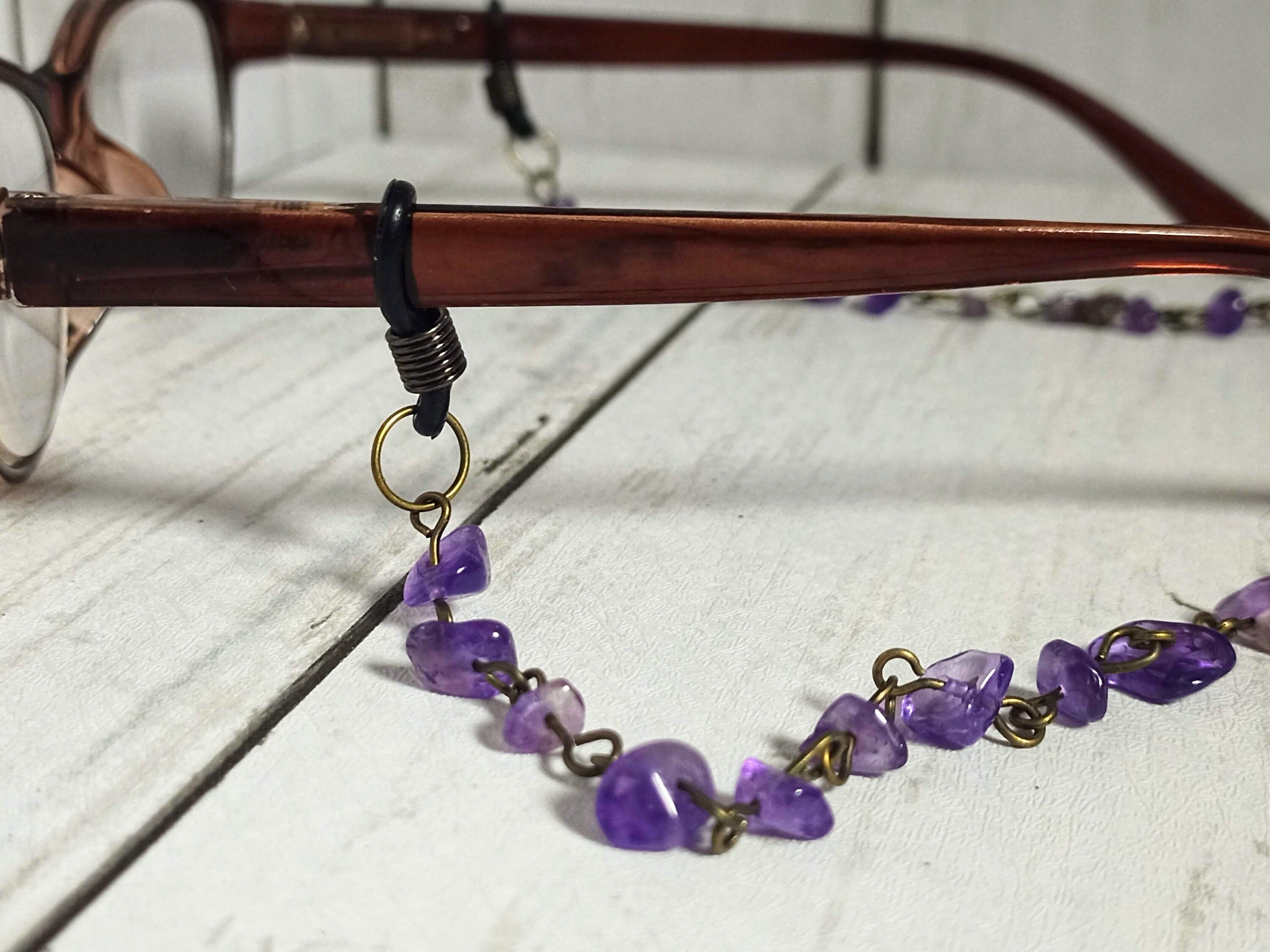 Gemstone Glasses Chain Secondary image