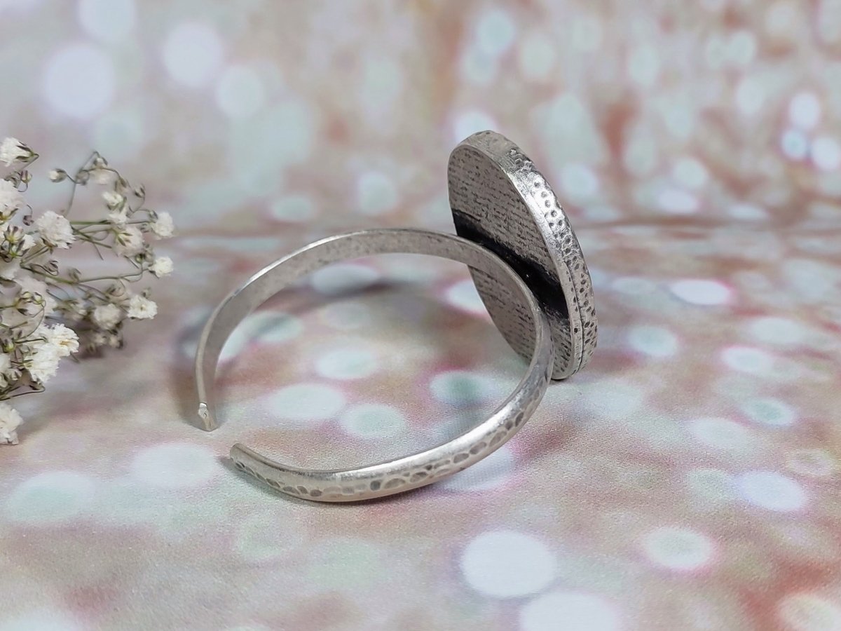 Zaire Secondary image
