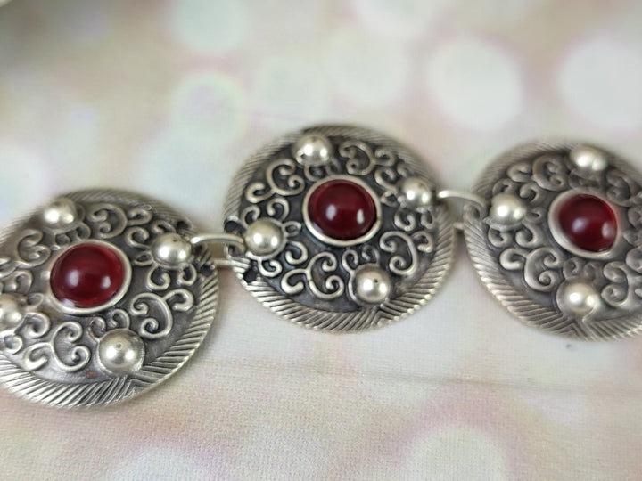 Silver bracelet with Carnelian gemstones, boho ethnic silver bracelet, Turkish silver coin bracelet, red stone bracelet